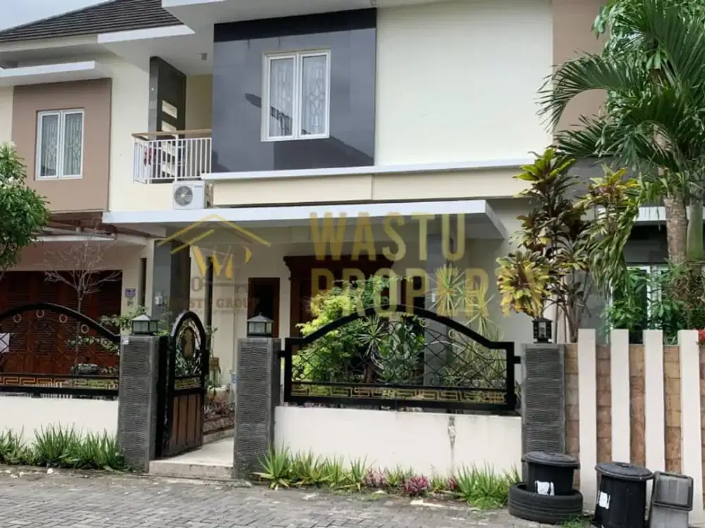 RUMAH MEWAH DIJUAL CEPAT DEKAT STADION MAGUWO