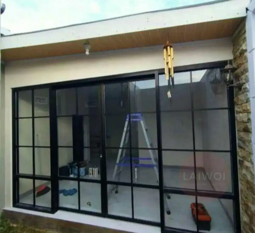 Kusen pintu dan jendela aluminium