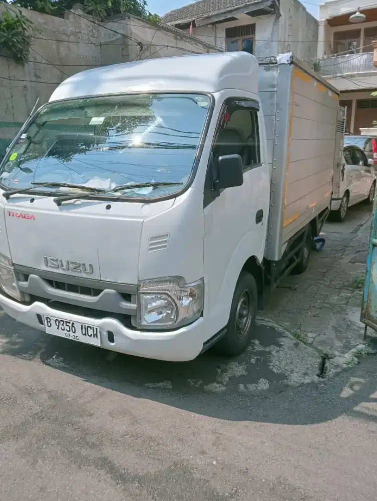 Isuzu Traga Box 2020