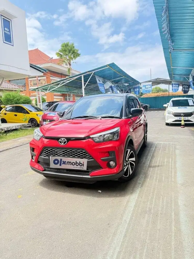 Like New - Toyota Raize 1.0 G Two Tone Bensin AT 2021 Merah