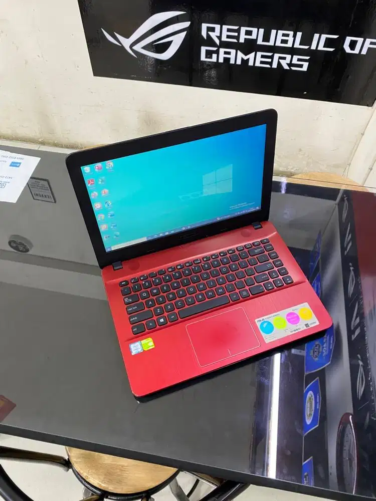Laptop Asus X441UV Core i3-6300 Vga Nvidia 920 mulus