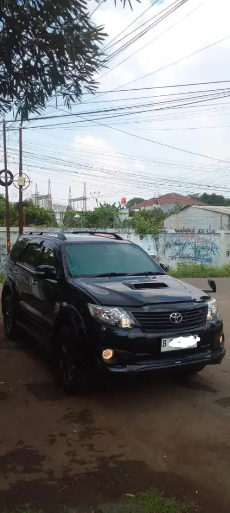 (LOW KM 45 RB) FAST SALE TOYOTA FORTUNER VNT TRD SPORTIVO 2015