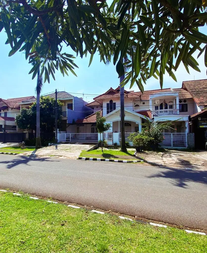 Dijual rumah boulevard jln soka raya h3 kemang pratama bekasi timur