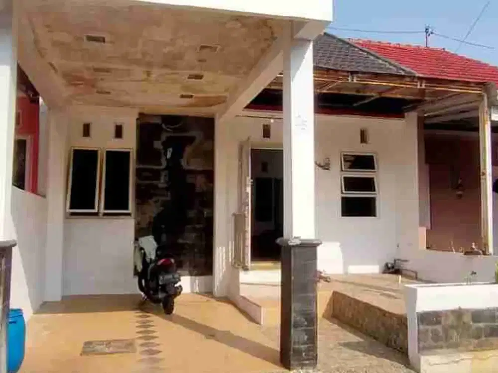 DISEWAKAN RUMAH DEKAT UNDIP TEMBALANG