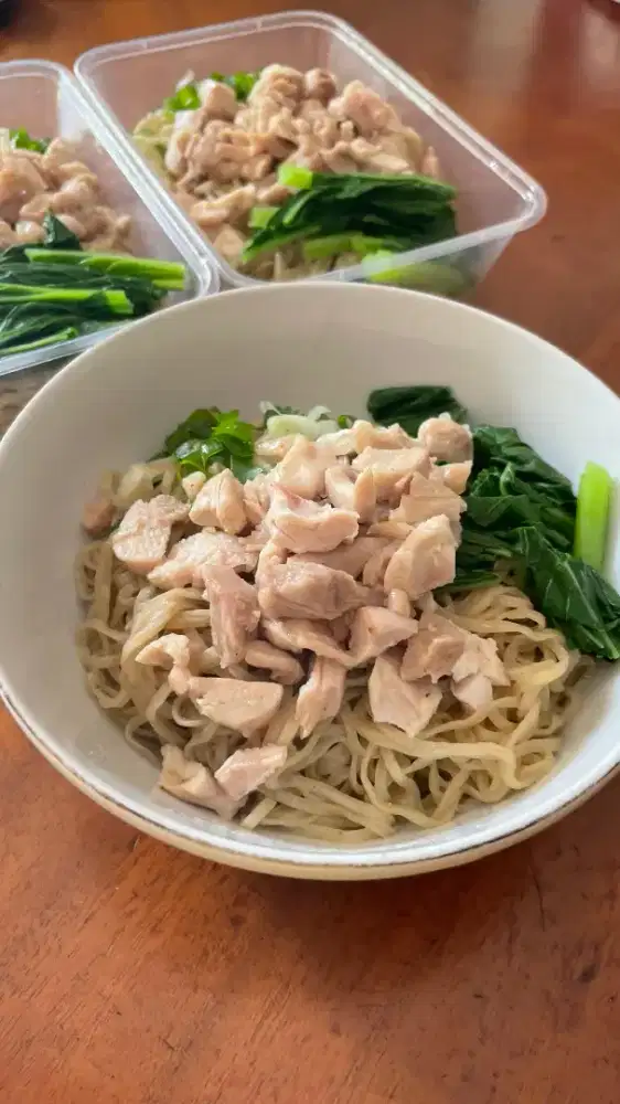 Dicari Segera Karyawan untuk Mie Ayam