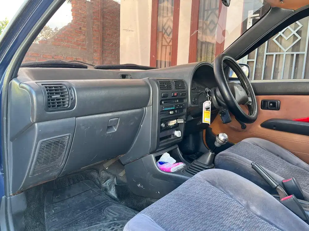 [NEGO] Starlet 1993, Manual, interior Original