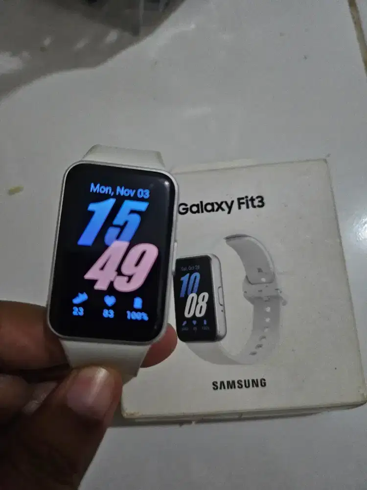 Samsung galaxy fit 3 second