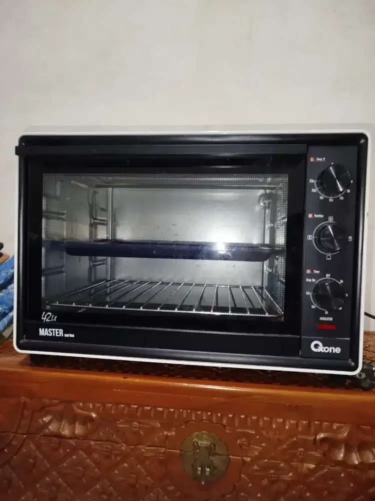 Oven oxone tipe ox-882