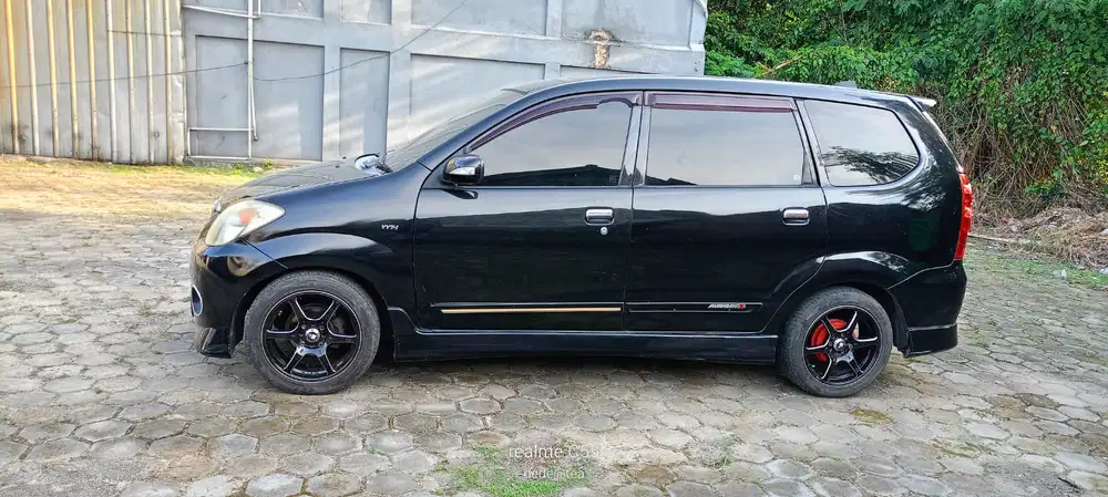 Toyota Avanza 2010 Bensin