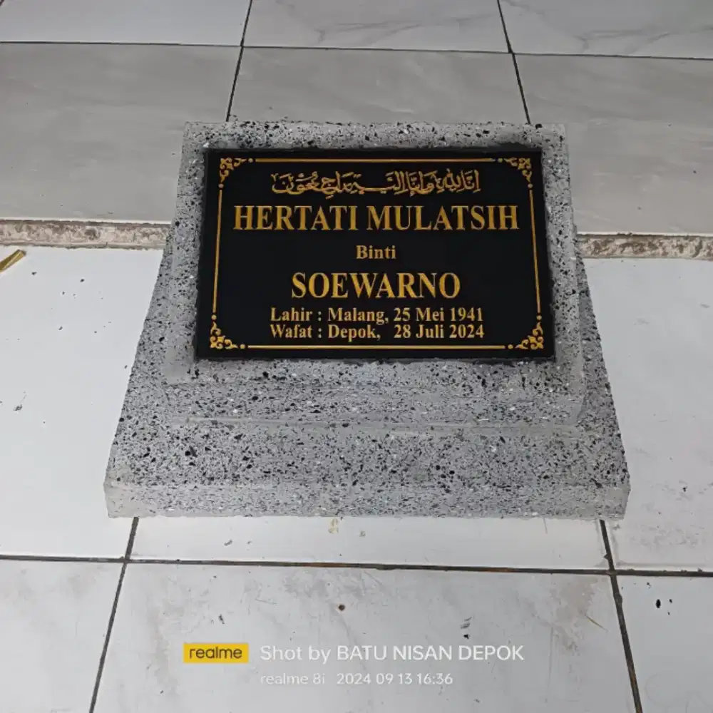 BATU NISAN MAKAM