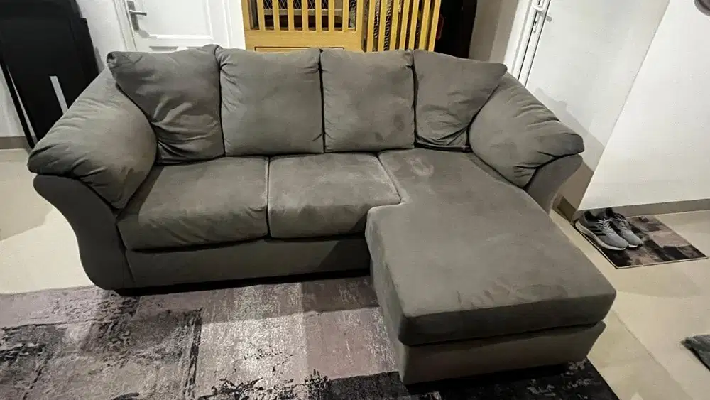 Sofa Letter L Grey Elegant Minimalis