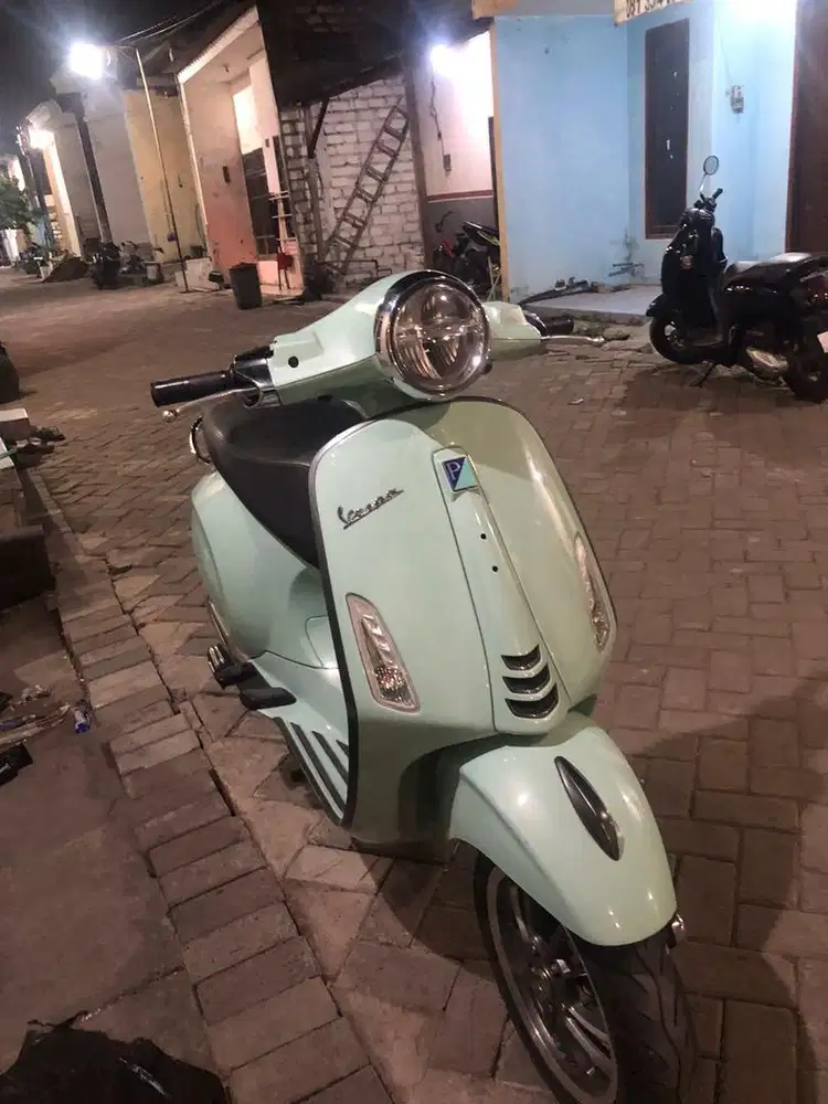 VESPA PRIMAVERA 150CC I-GET ABS