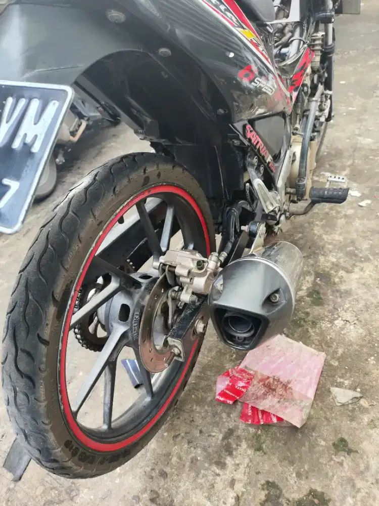 satria f 2012 lengkap ori