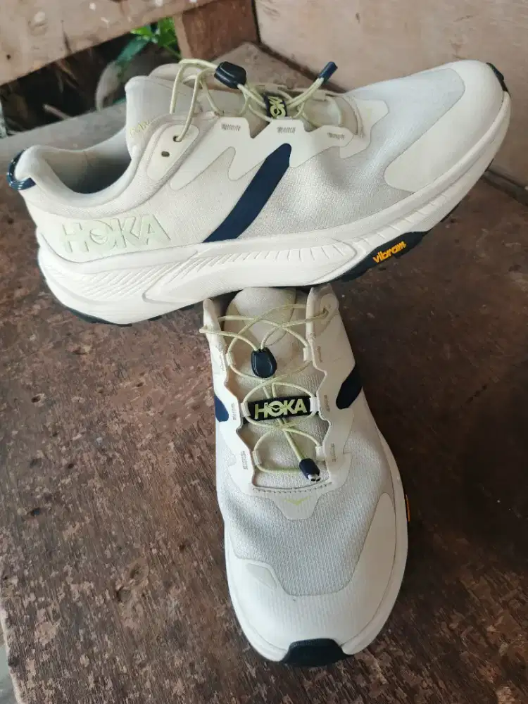 Jual Sepatu oaudor trail hoxa size 45 original bisa bayar cod