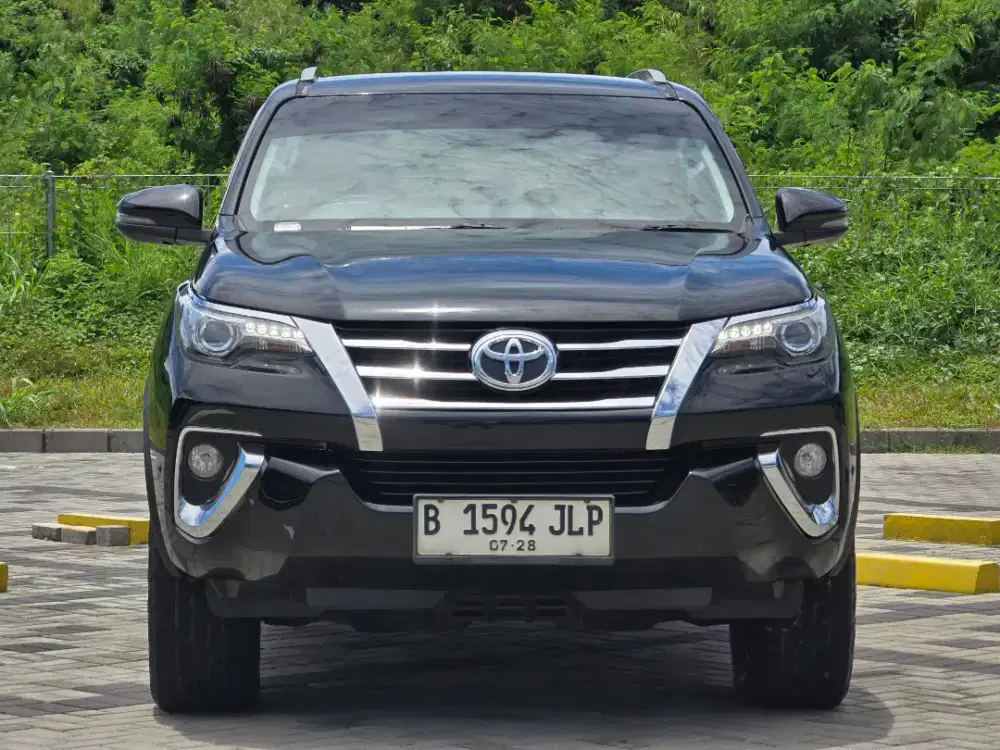 Toyota Fortuner 2.4 VRZ 4x2 AT 2019
