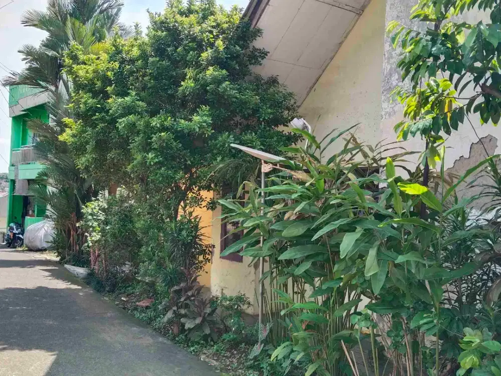 Jual Rumah hitung tanah di Kp. Cikumpa, Jl. H. Marjuki, SukmJaya Depok
