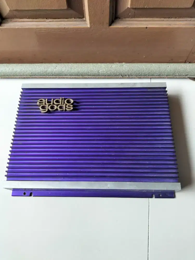 Di Jual Power Amplifier Audio Gods 4 Channels 900 Watt