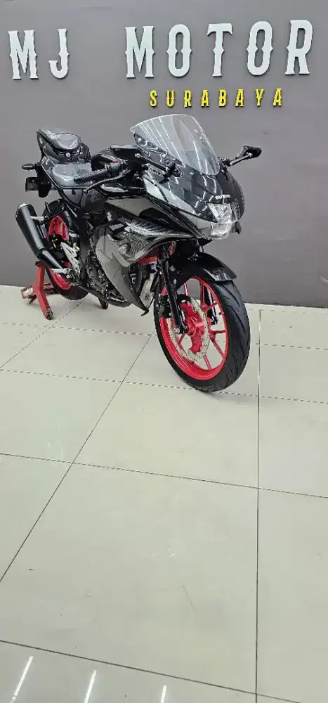 KREDIT DP 5 JT // SUZUKI GSX R 150 tahun 2022
