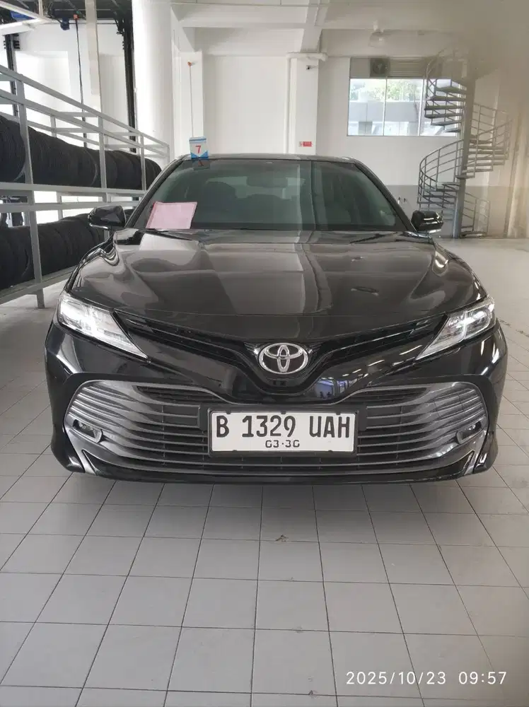 Camry 2.5 V 2019 Toyota
