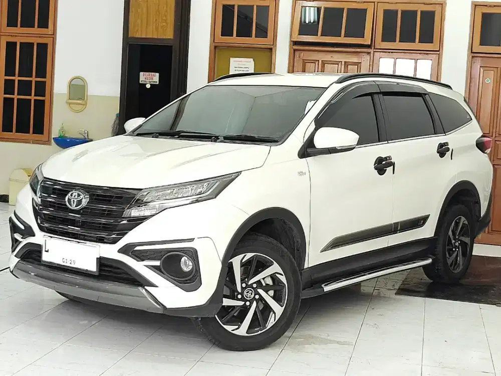 Km9rb New Rush 2024 S GR Sport Automatic Putih AT L Tg1 Full Ori 2023