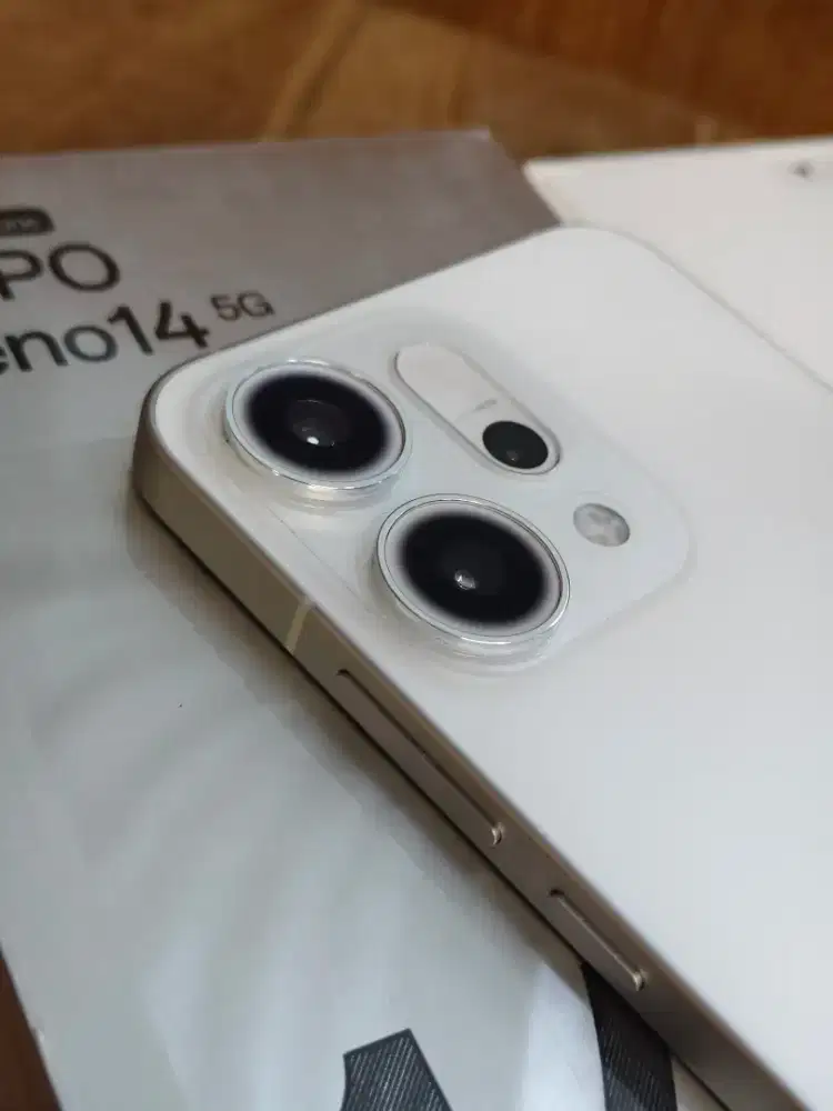 Oppo reno 14 5g 12/256 second resmi 1 bln pakai