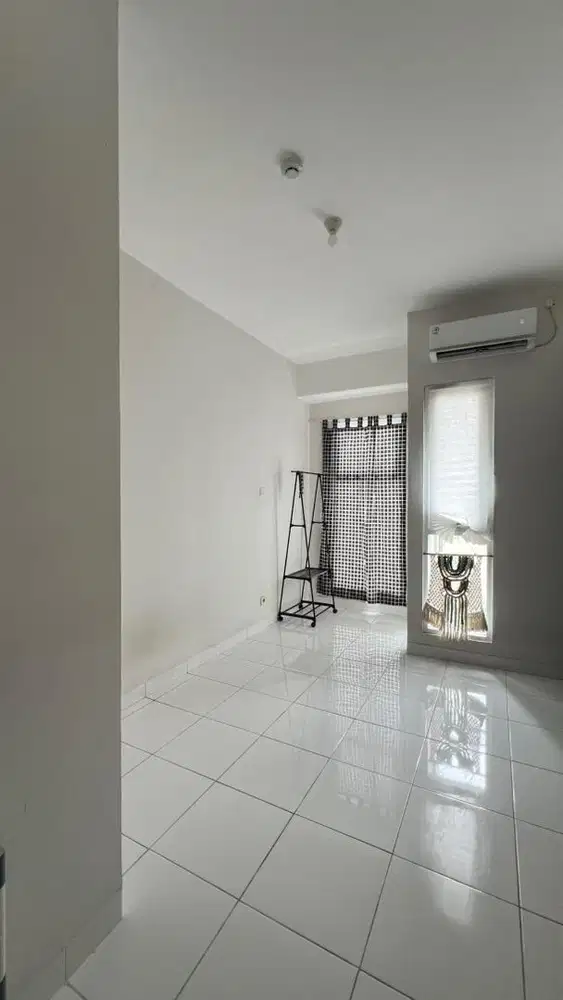 Disewakan apartemen studio murah di serpong termasuk IPL