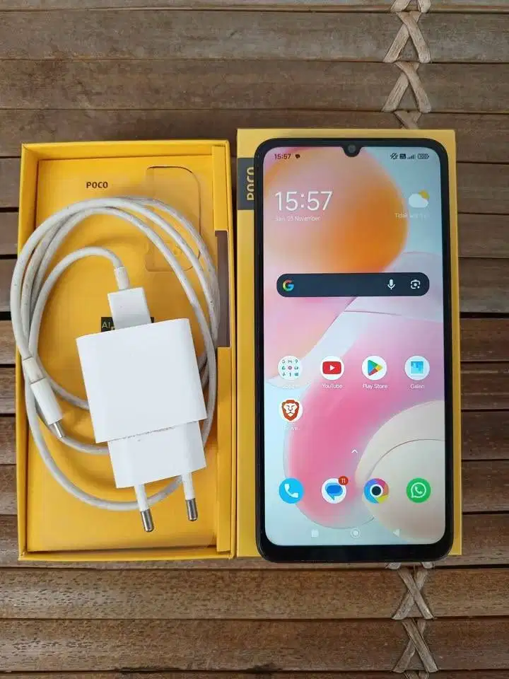 Poco C65 8/256 hitam