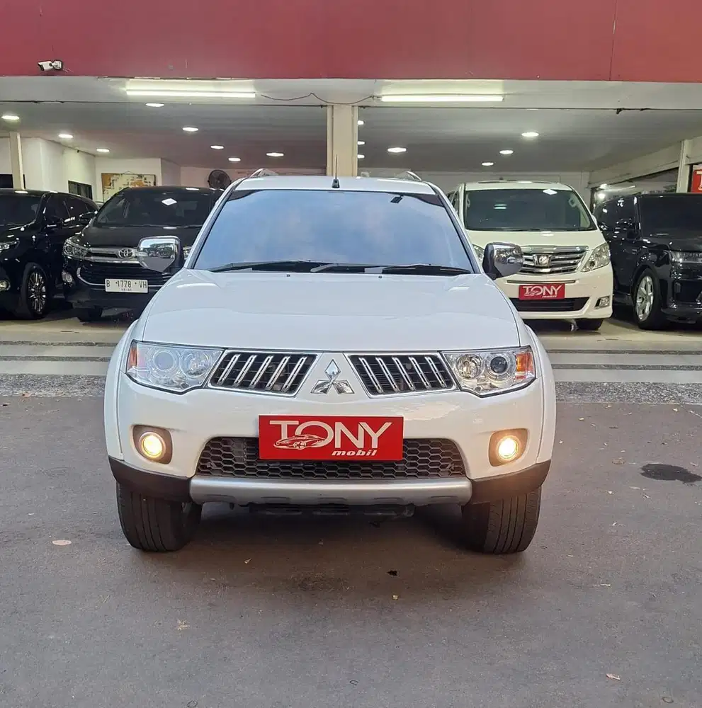 Mitsubishi Pajero Sport Exceed DP 10jt saja 2012 Putih