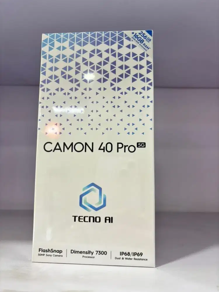 Tecno camon 40 Pro 5g Ram 8/256gb baru garansi resmi nasional