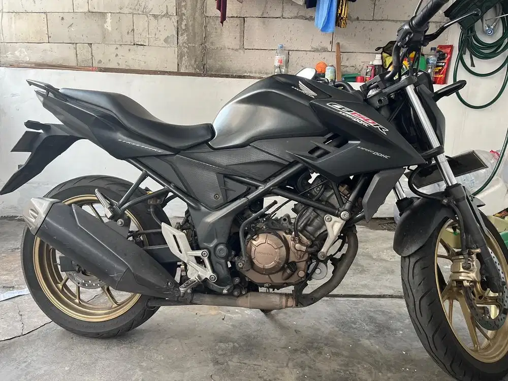 Dijual  cb150r bekas