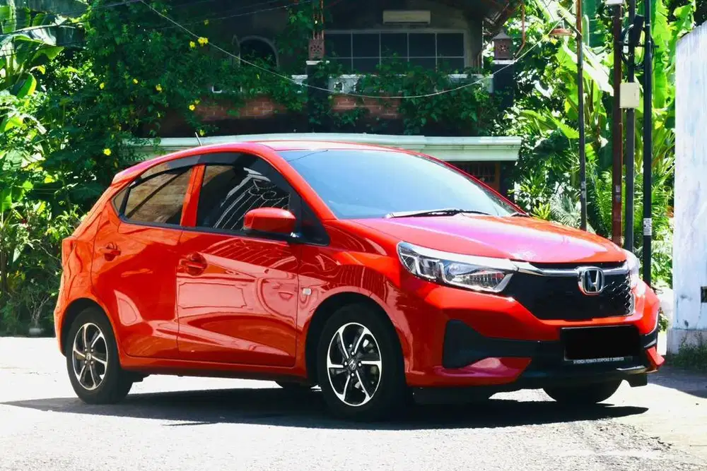 Honda Brio metic nik 23 odo 18rb istimewa jazz agya siap pakai