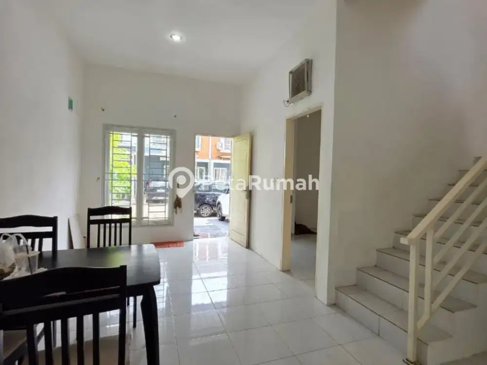 DISEWA VILLA JALAN MERCI RAYA KOMPLEK MEDAN RESORT CITY CLUSTER AMSTERDAM TYPE RODEN-DAERAH JOHOR (lisa)