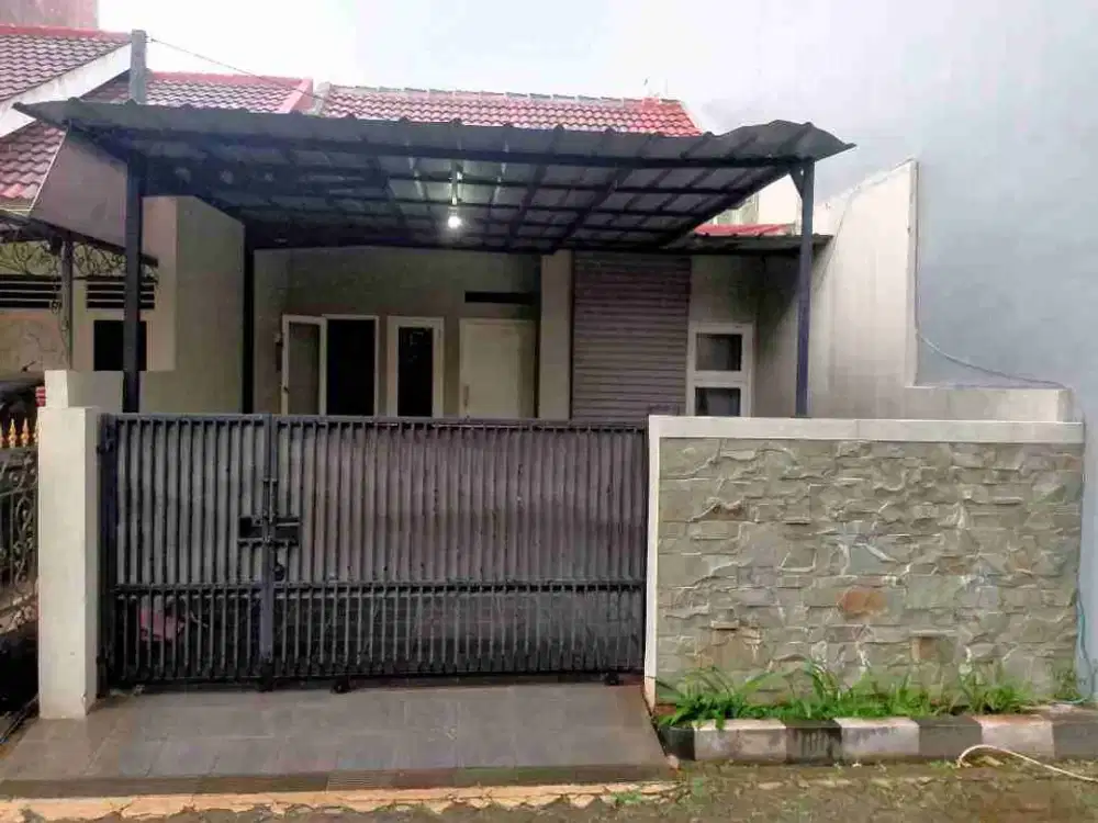 5 Menit Pintu Tol dan Stasiun | Rumah Bintara
