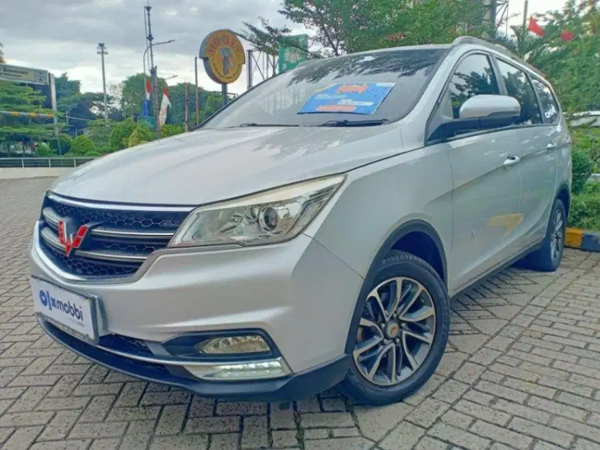 DP RENDAH Wuling Cortez 1.5 C Bensin-MT 2019 TID