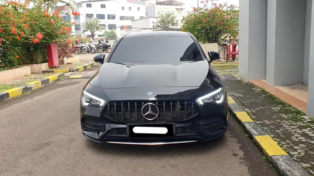Km17rb mercedes benz mercy cla200 amg line 2022 hitam pajak panjang