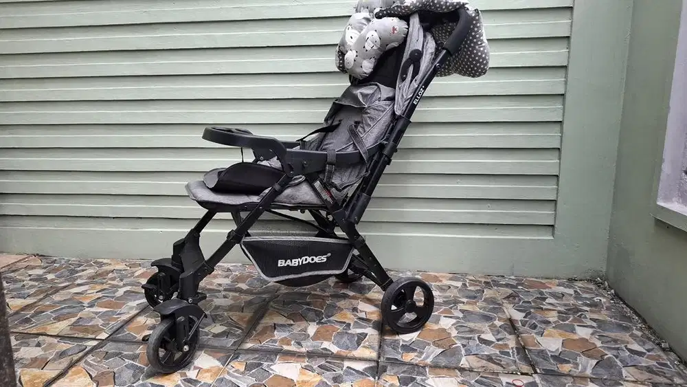 Jual Stroller Babydoes