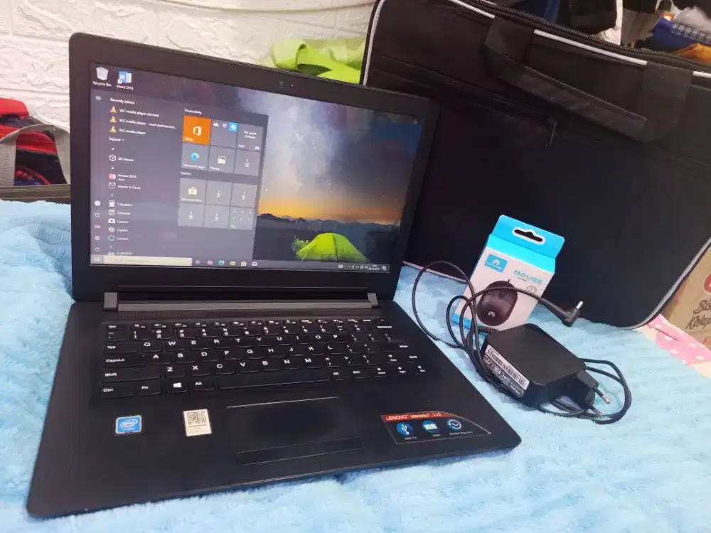 Laptop Lenovo 110.Ram 4gb/1000gb  .batre awet . Murah