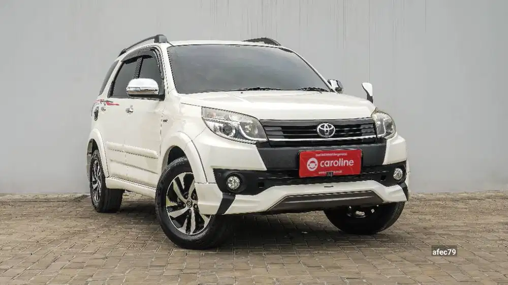 TOYOTA RUSH S 1.5 TRD AT 2016 PUTIH