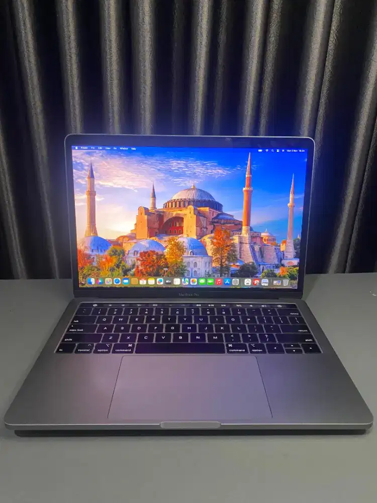 MacBook Pro 2019 i5 | 8/256