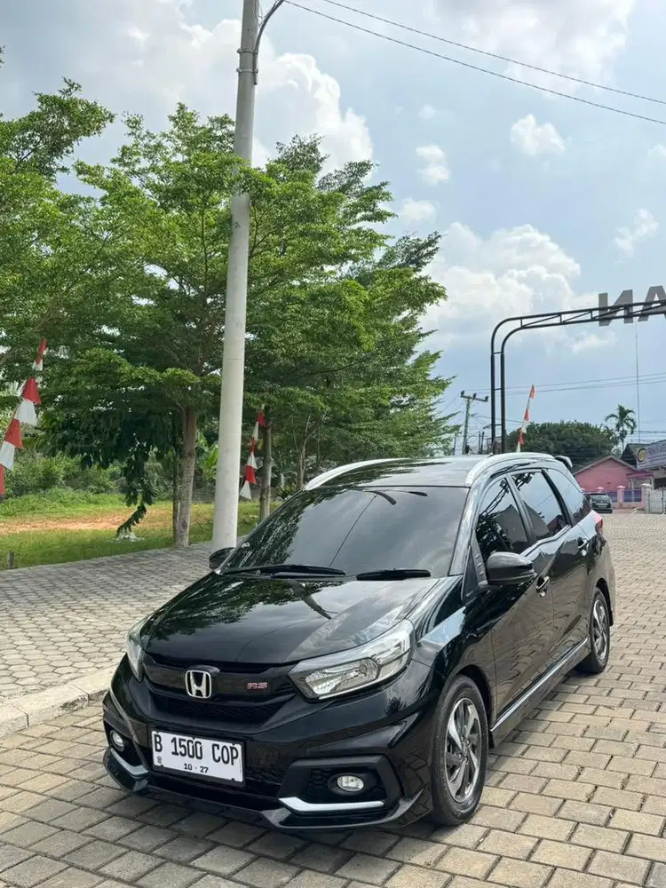 HONDA MOBILIO RS 1,5 MT