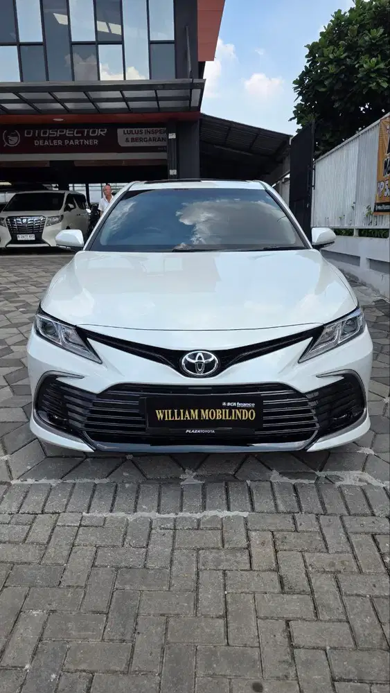 Toyota Camry 2022 Bensin