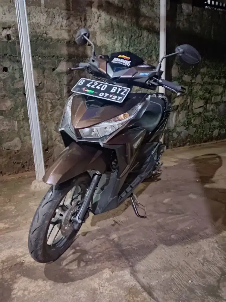 Jual Vario 125 Led Old Tahun 2018 pajak hidup
