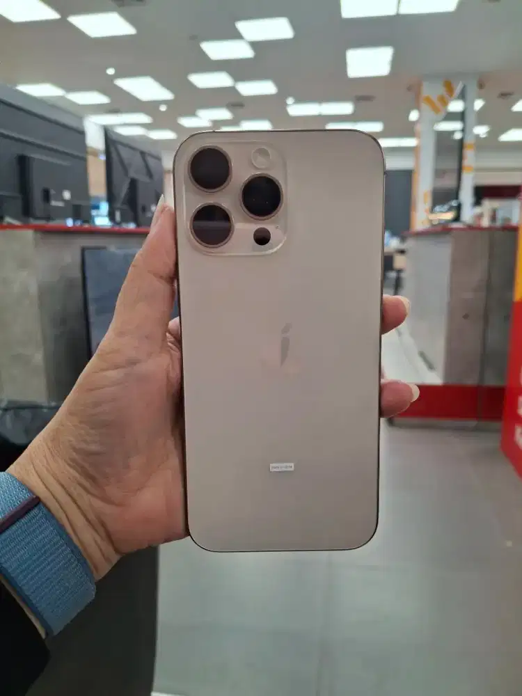 Promo kredit iphone 16 promax gratis 2kali angsuran