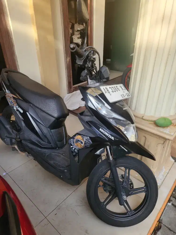 Beat street hitam 2018 Gbm bisa tunai atau kredit