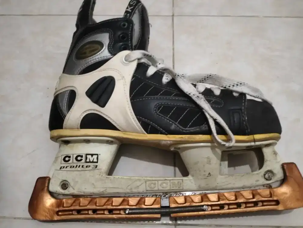 Skate hoki es CCM Prolite 3 