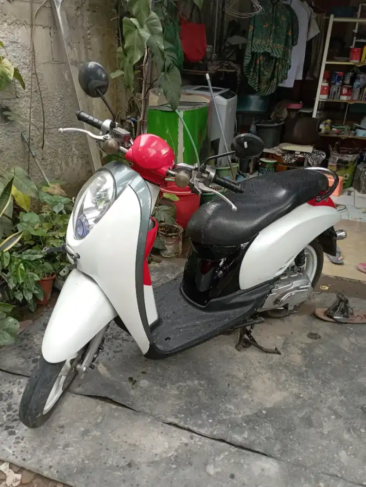 Jual tt Scoopy thn 2012