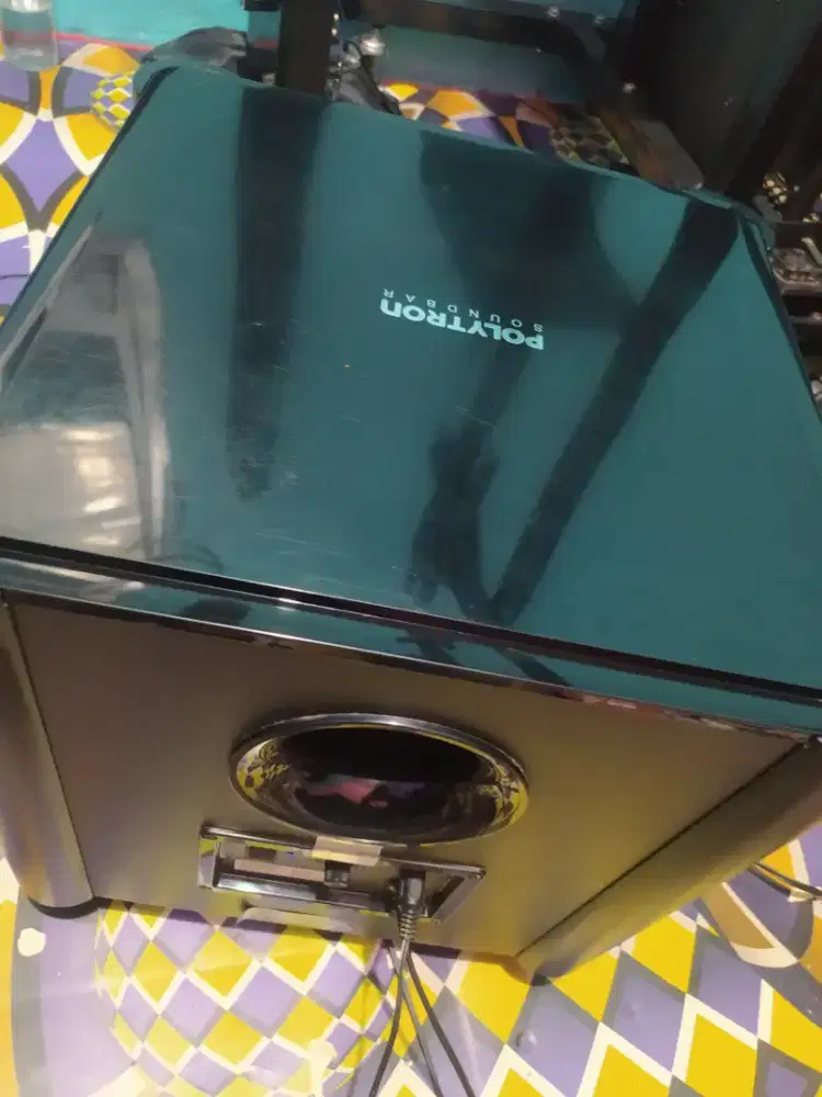 Subwoofer politron ukuran besar