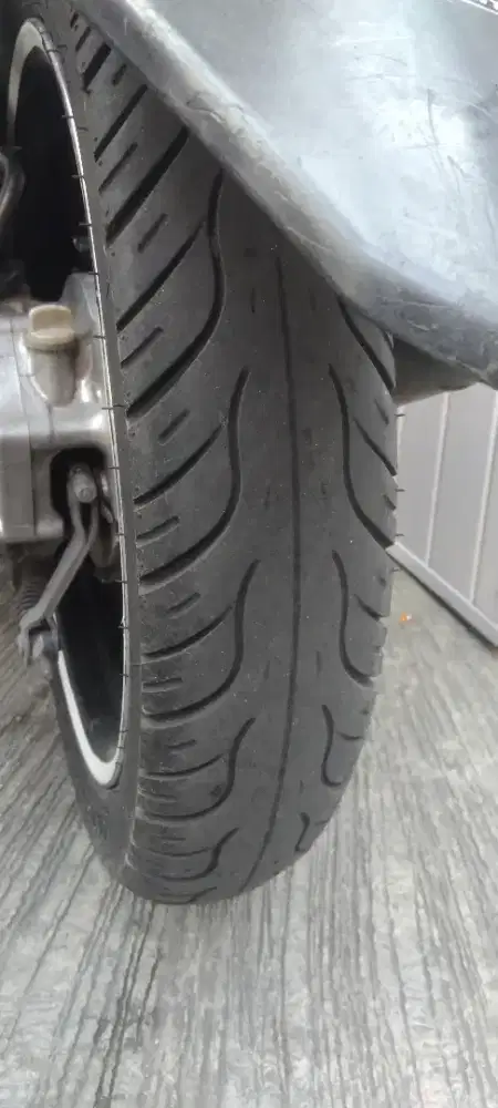 Ban luar matic ring 14