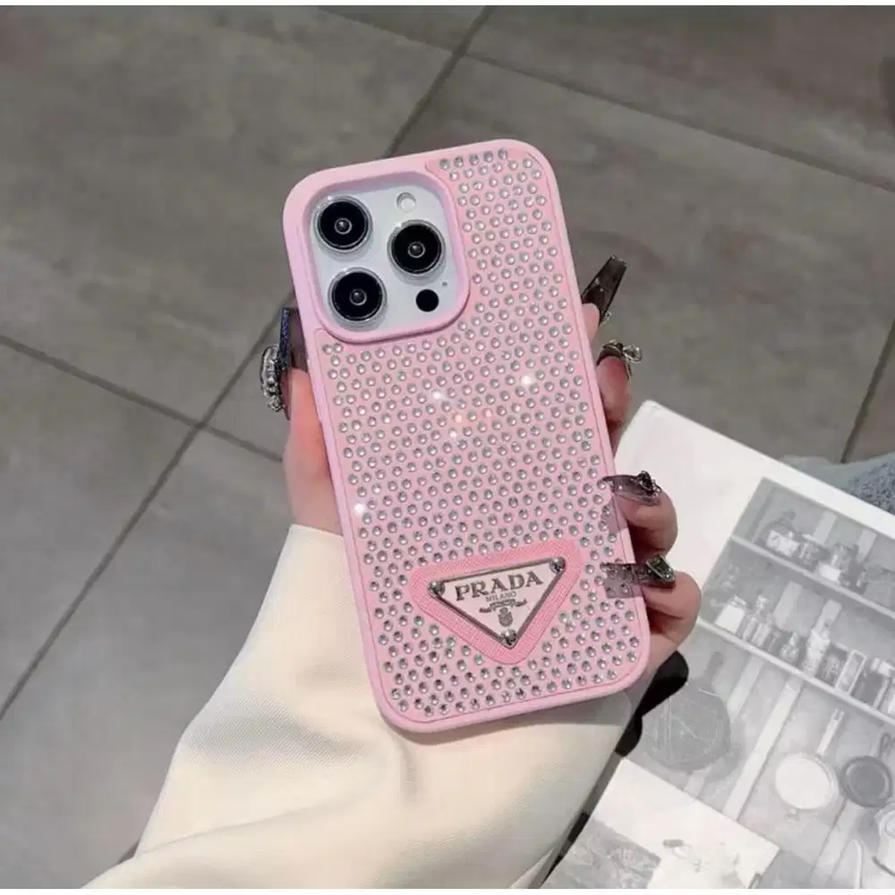 CASE IPHONE 15PLUS PRADA BLINK PINK MEWAH SANGAT MURAH