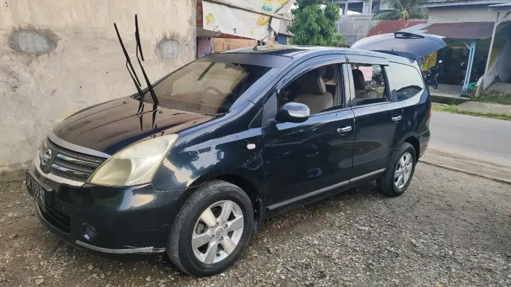 Dijual Grand Livina 1.8 Ultimate 2009